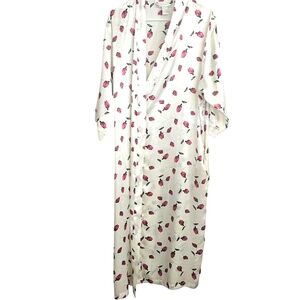 Intimate Essentials Vintage Silky Bathrobe Medium tulips Lace Sleepwear Intimate